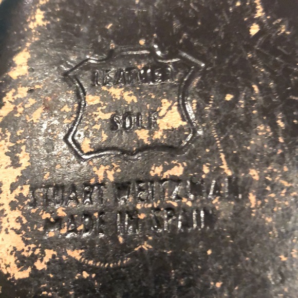 Adorable brown satin Stuart Weitzman heels - Picture 3 of 4